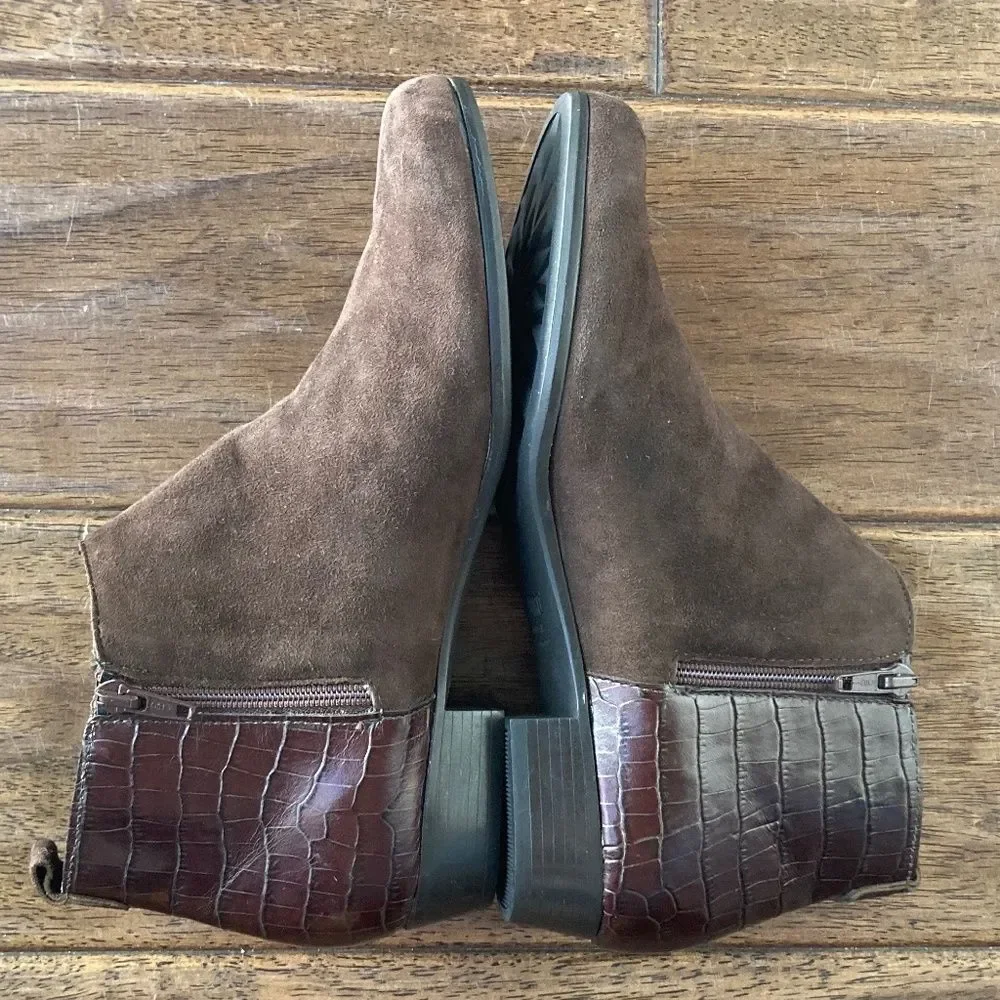 Munro American Lexi Bootie Brown Suede Croc Accent Ankle Boots Women's Size 8